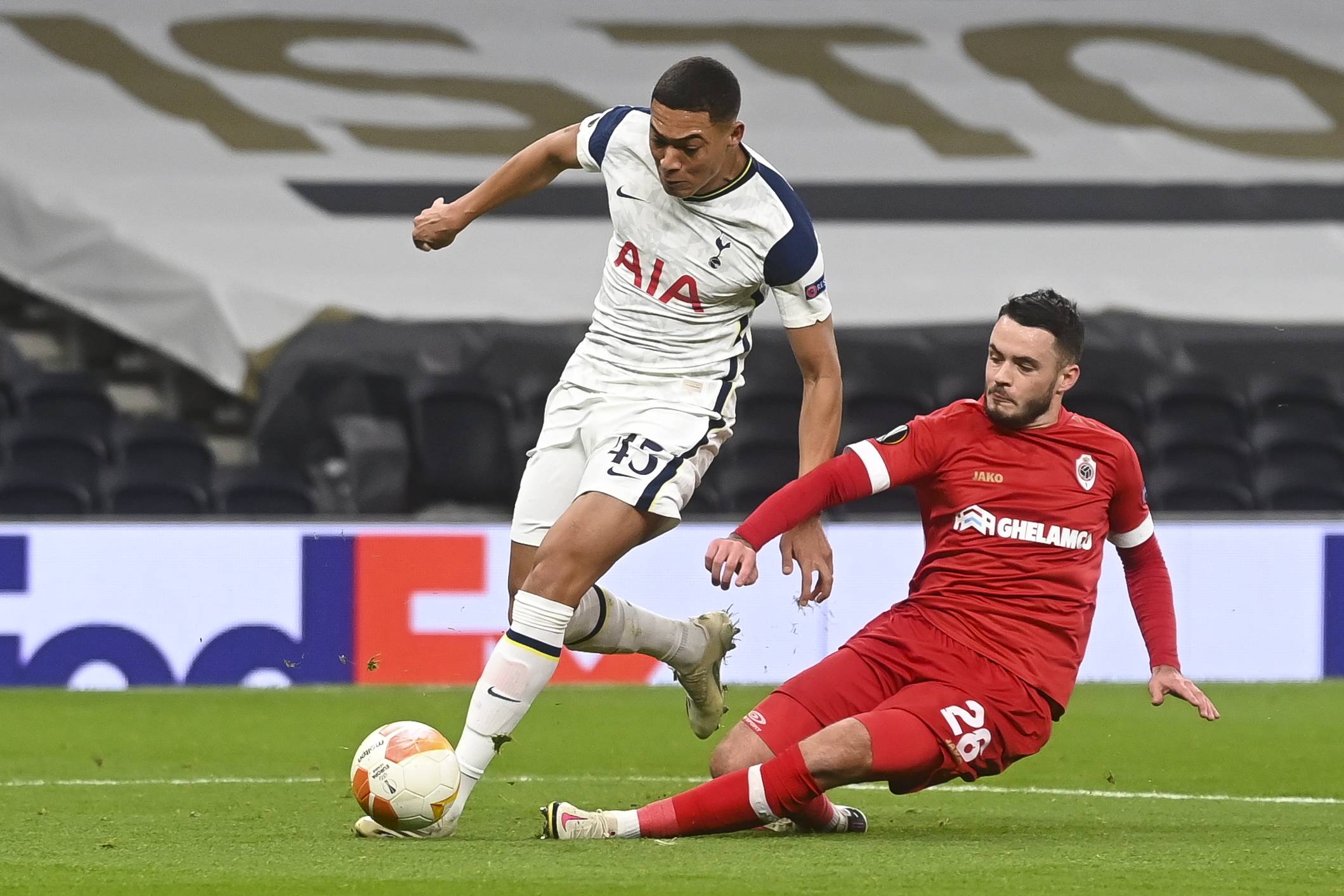 德布劳内焦点对战，德罗巴与80激战皇家马德里分钟，出色防守胜负难料！的简单介绍开云体育注册