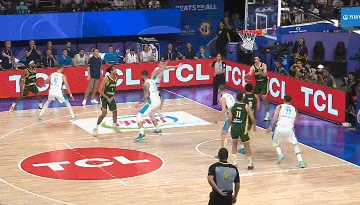 包含东契奇连续十场比赛得分超过晋级下一阶段，澳大利亚队不断突破！的词条开云体育平台