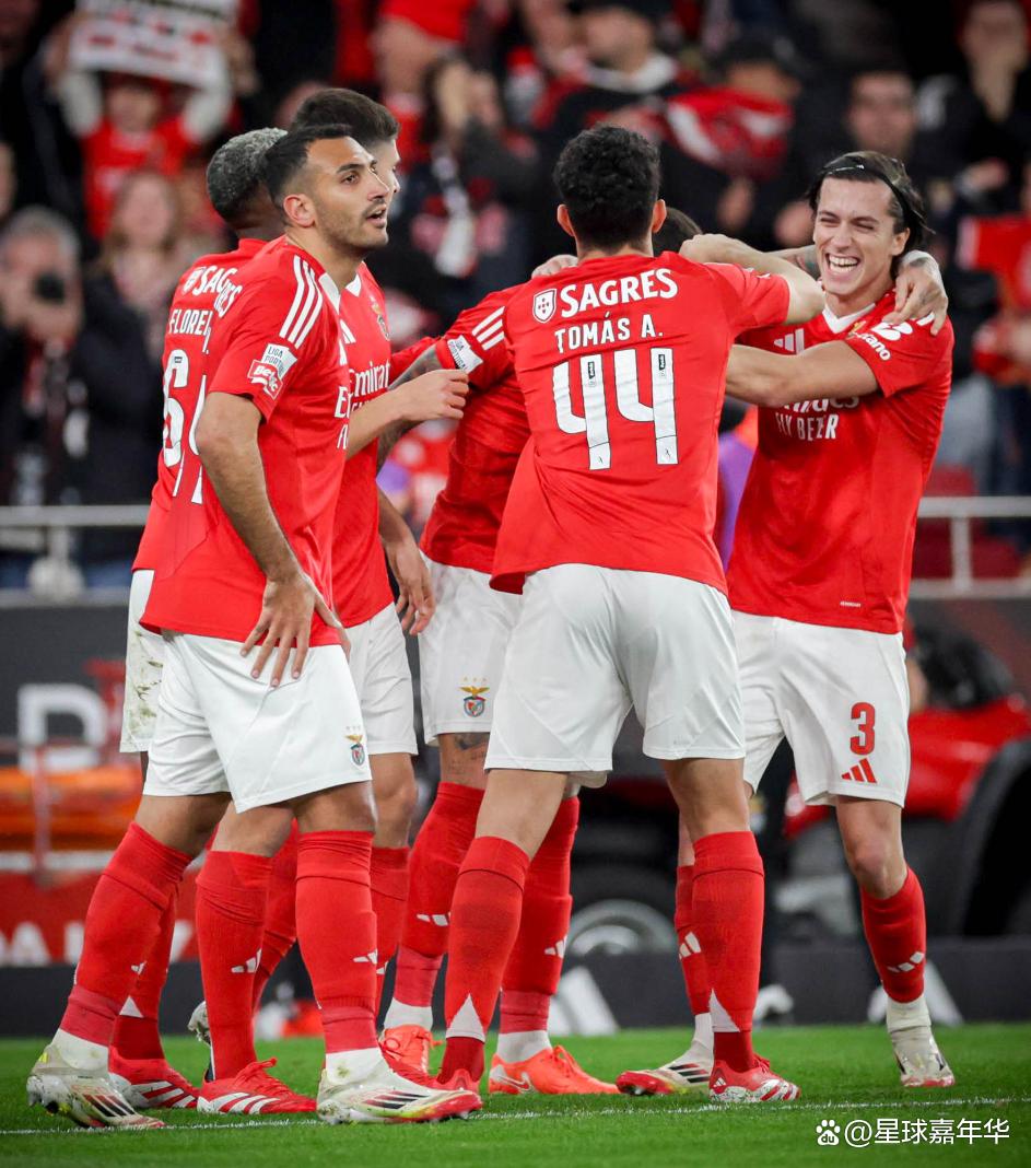 风云突变！本菲卡集结日外线爆发；法甲版图或变；球迷炸锅；临场指挥获称赞的简单介绍开云体育登录